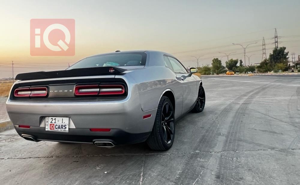 Dodge Challenger 2017 - تصویر 2