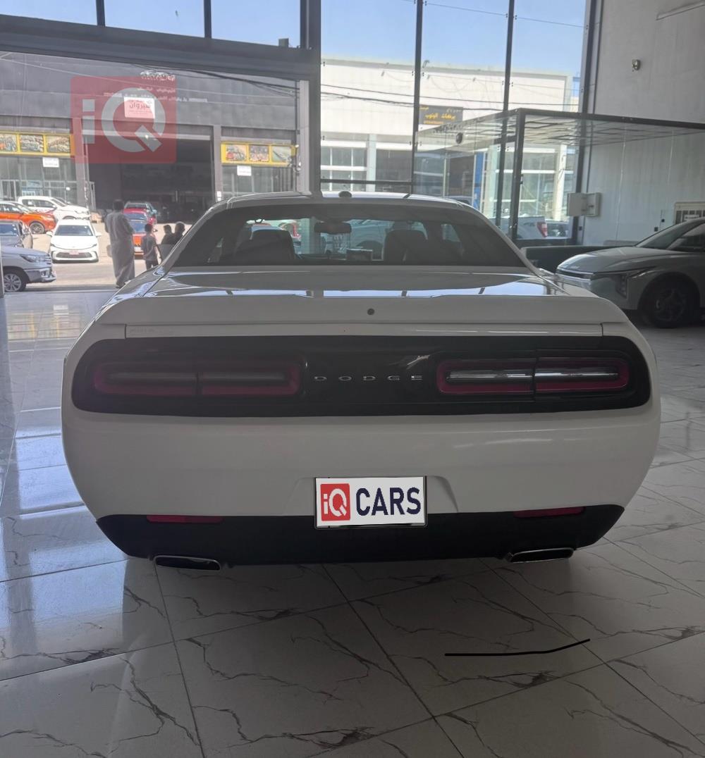 Dodge Challenger 2019 - تصویر 7