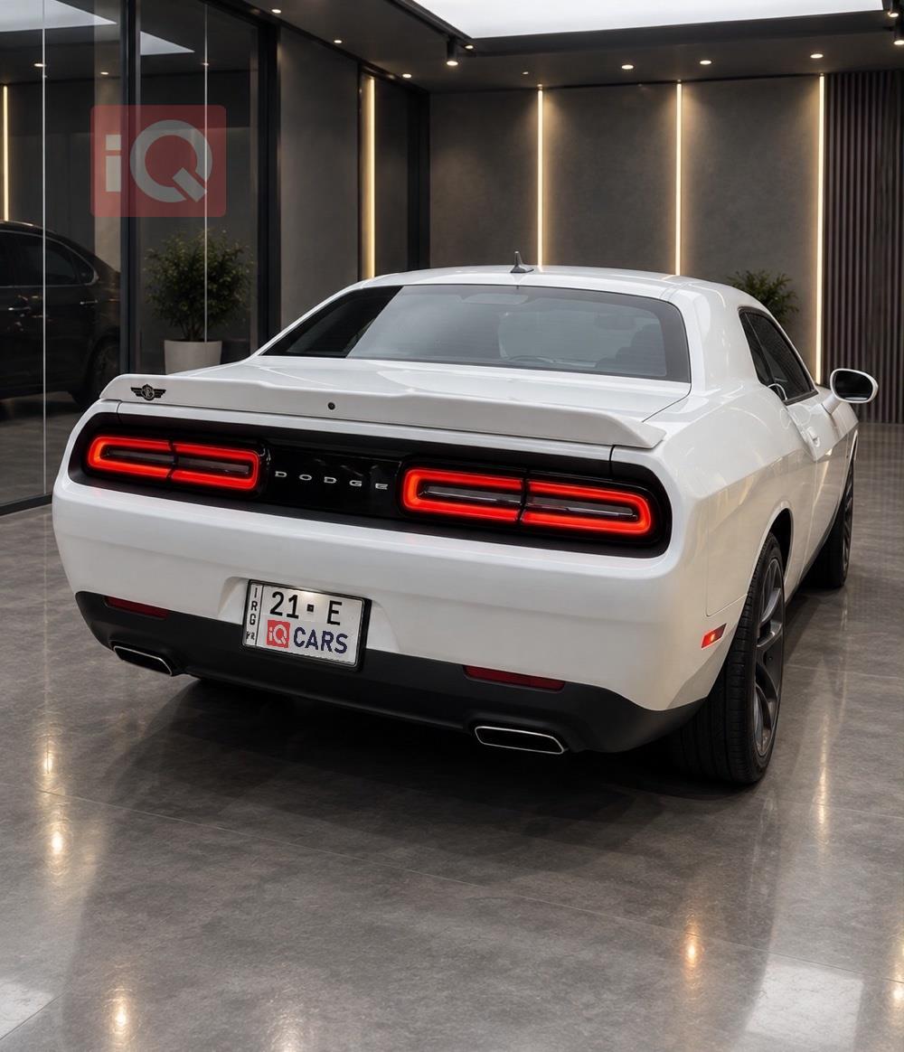 Dodge Challenger 2019 - تصویر 2
